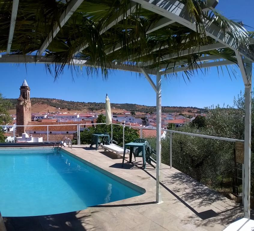 Гостевой дом Casa Rural Y Restaurante Casa Adriano Аланис Экстерьер фото